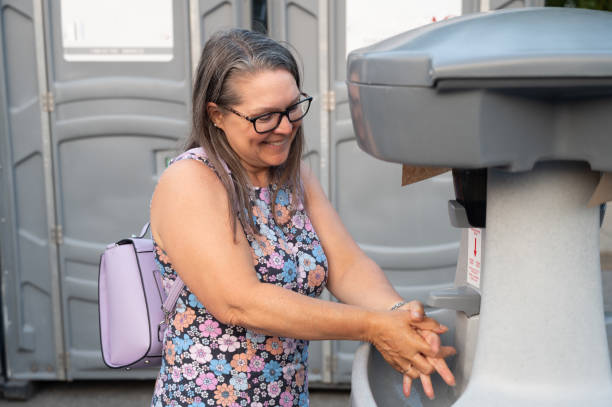 Best Porta potty rental near me  in Pine Bluff, AR